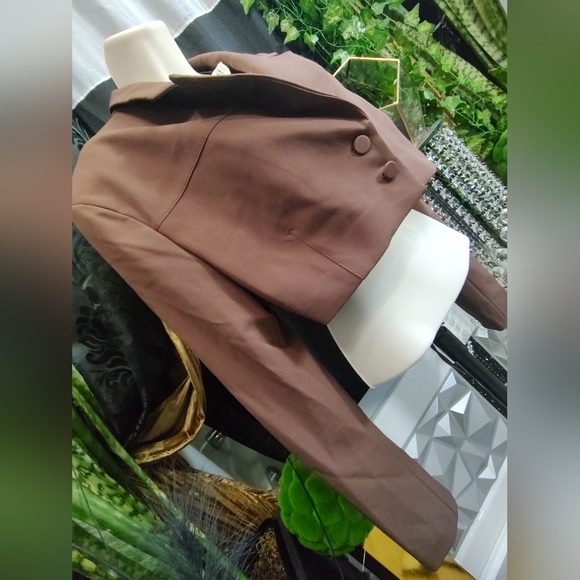 Bershka Brown Open Back Strappy Crop Blazer XL NWT - Picture 10 of 13